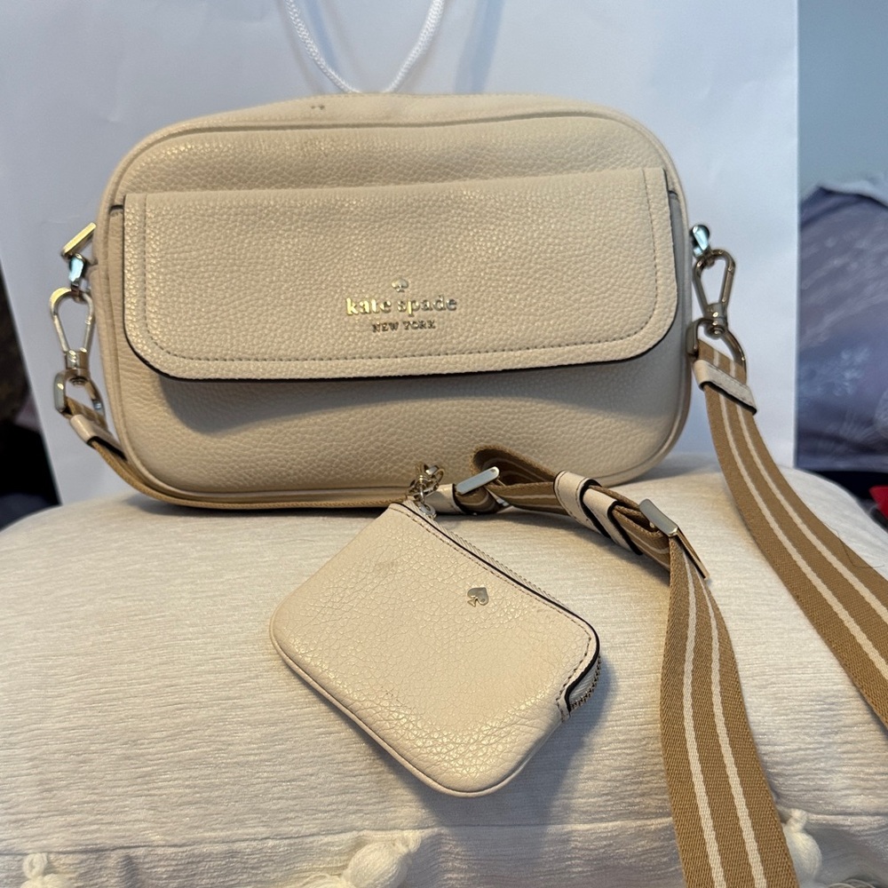 Kate Spade Beige Crossbody Bag with Coin Pouch